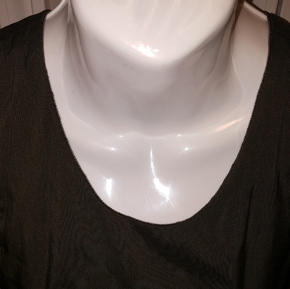 Esley Racer Back Roughed Dress - Picture 6 of 7